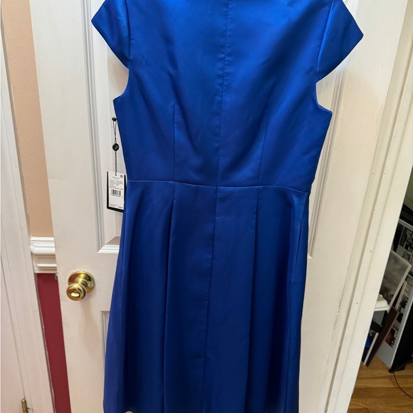 Adrianna Papell High School  stunning ultra blue high-low cocktaill dress. 👗 - Picture 14 of 17